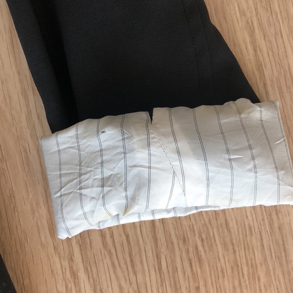 Aritzia Talula Exeter Blazer - Picture 7 of 16